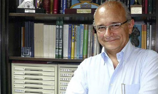 Jos&eacute; Vi&ntilde;a