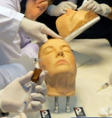 Capacitaci�n con simuladores de pacientes de medicina est�tica y anti-aging